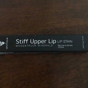 Younique Stiff upper lip— lip stain